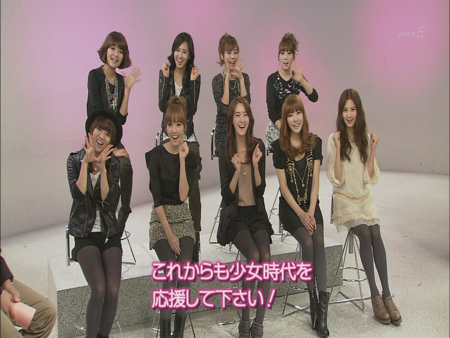100929_NHK_TV_de_HUNGUEL_KOUZA_SNSD_Interview_1080i-saco[(008513)18-47-03].JPG
